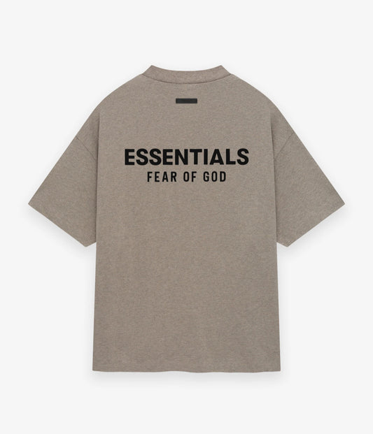 E**entials T Shirt