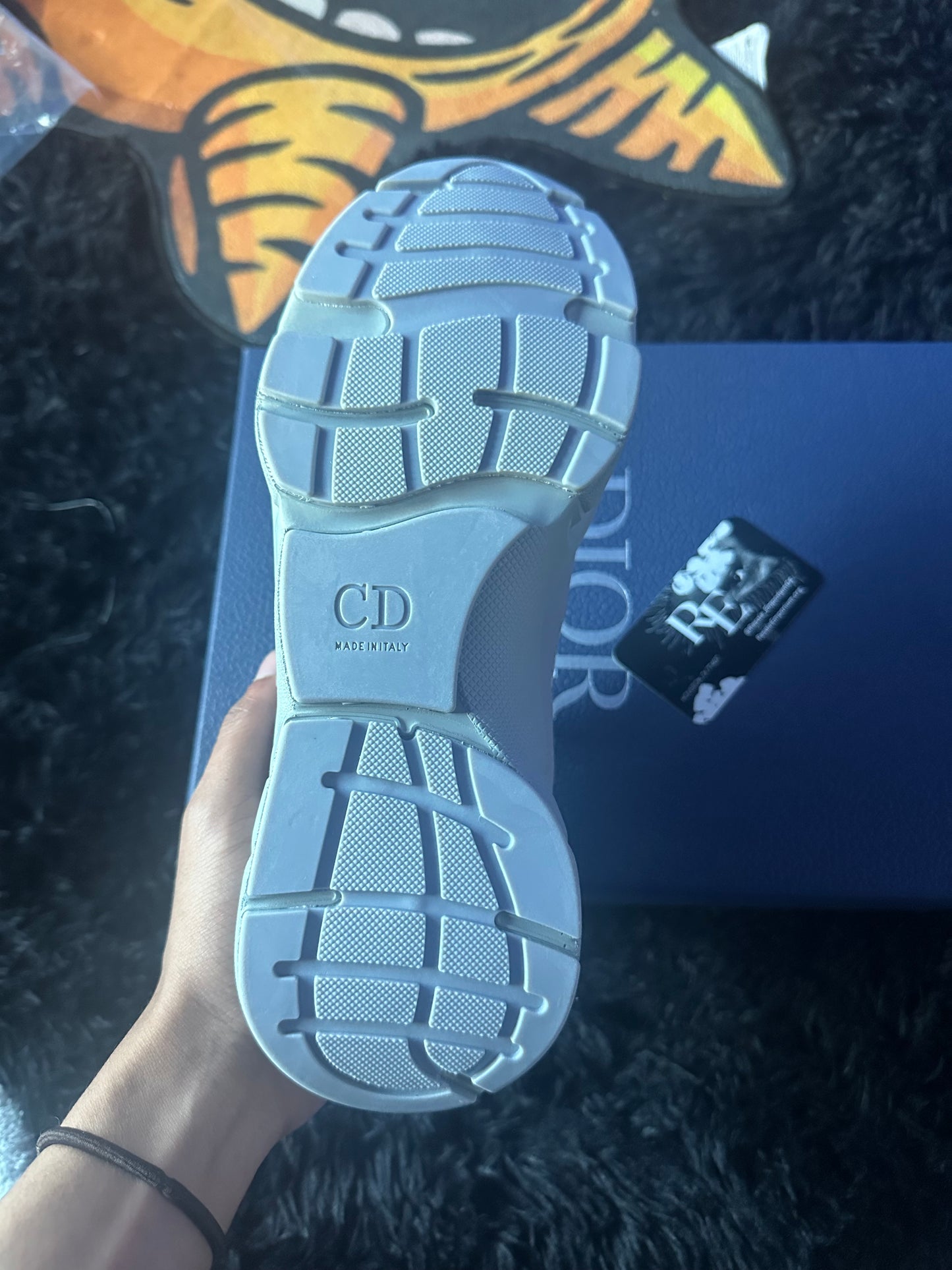 ON HAND D*OR B22S - GRAY