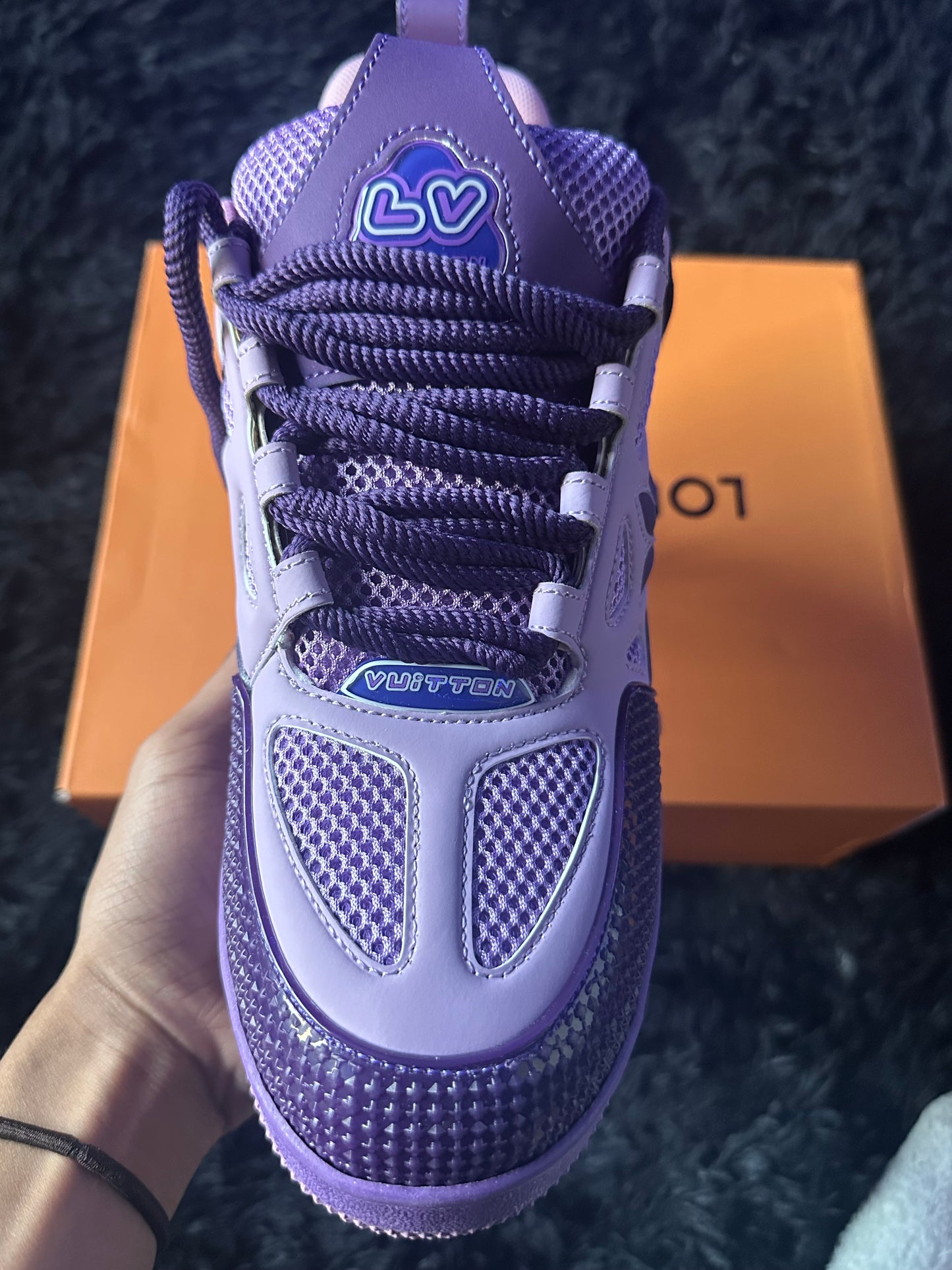 ON HAND LV SKATES - PURP