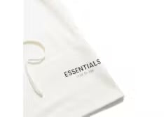 E**entials shorts