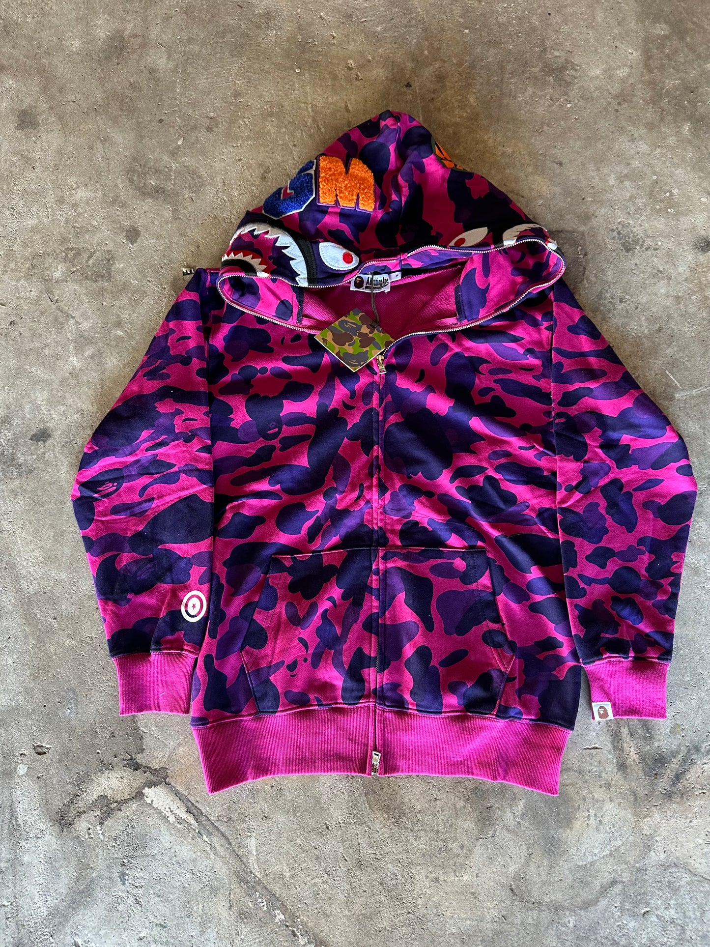 B*PE HOODIE